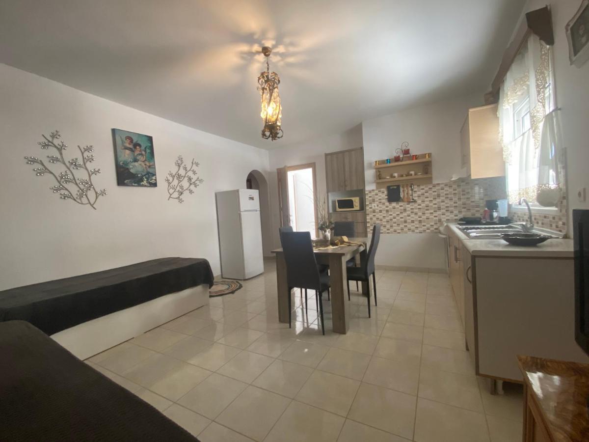 Galini Apartment 카르파토스 외부 사진